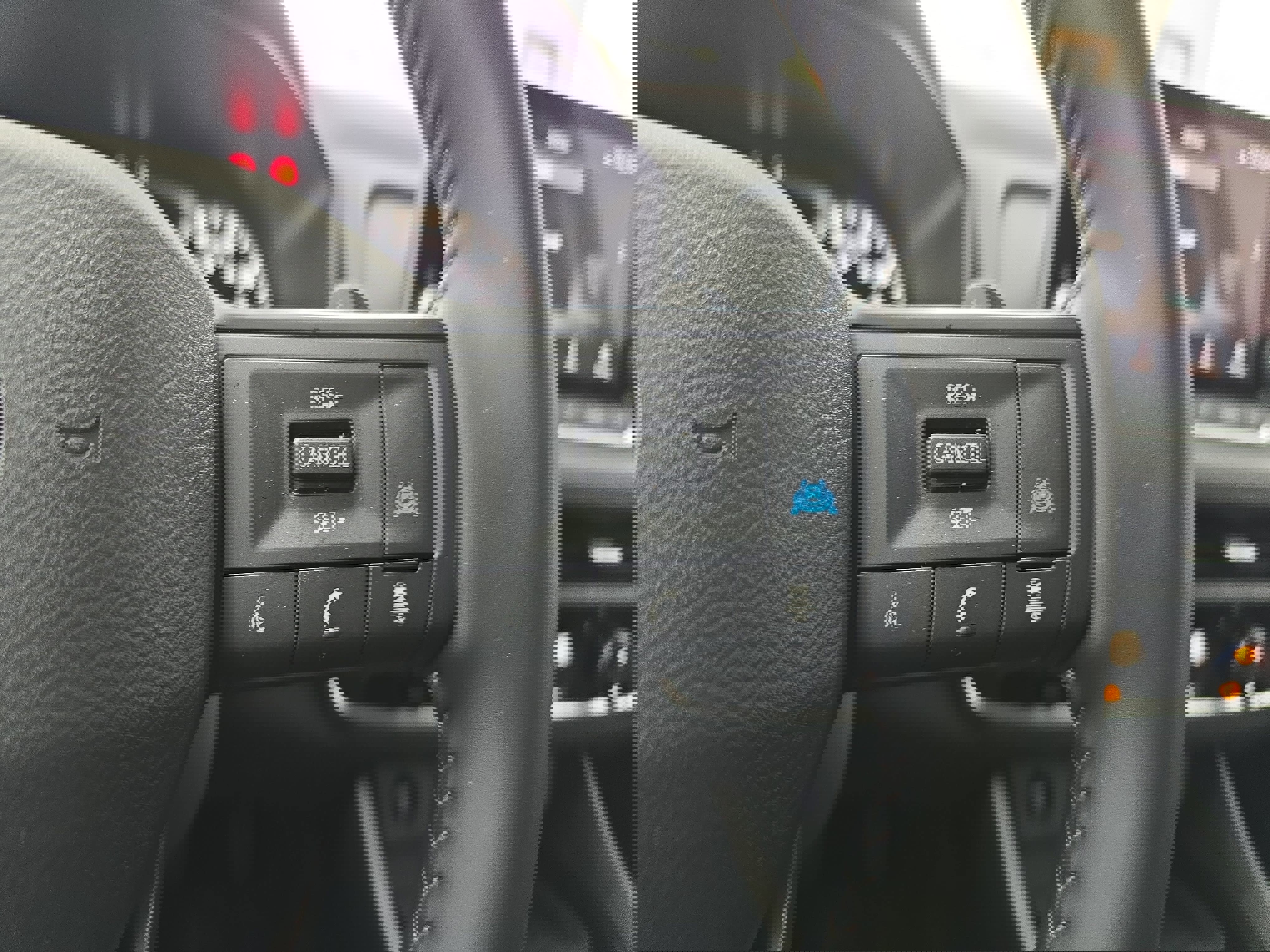 Certified 2025 Nissan Rogue SV image 18