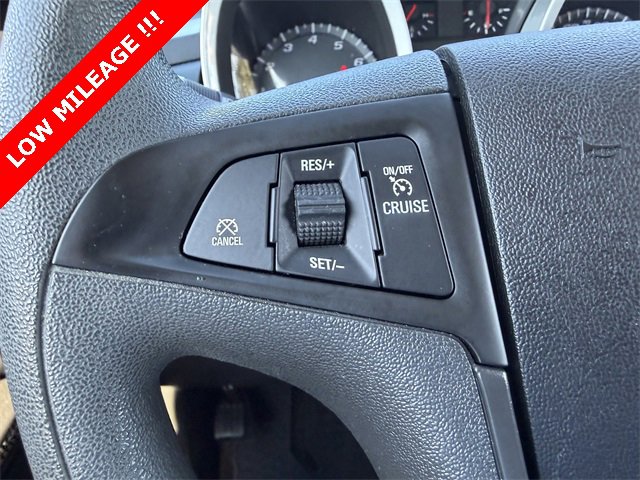 Used 2017 Chevrolet Equinox LS image 21