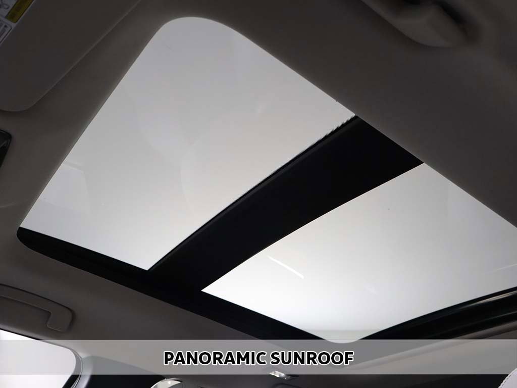 New 2025 Mitsubishi Outlander SE image 4