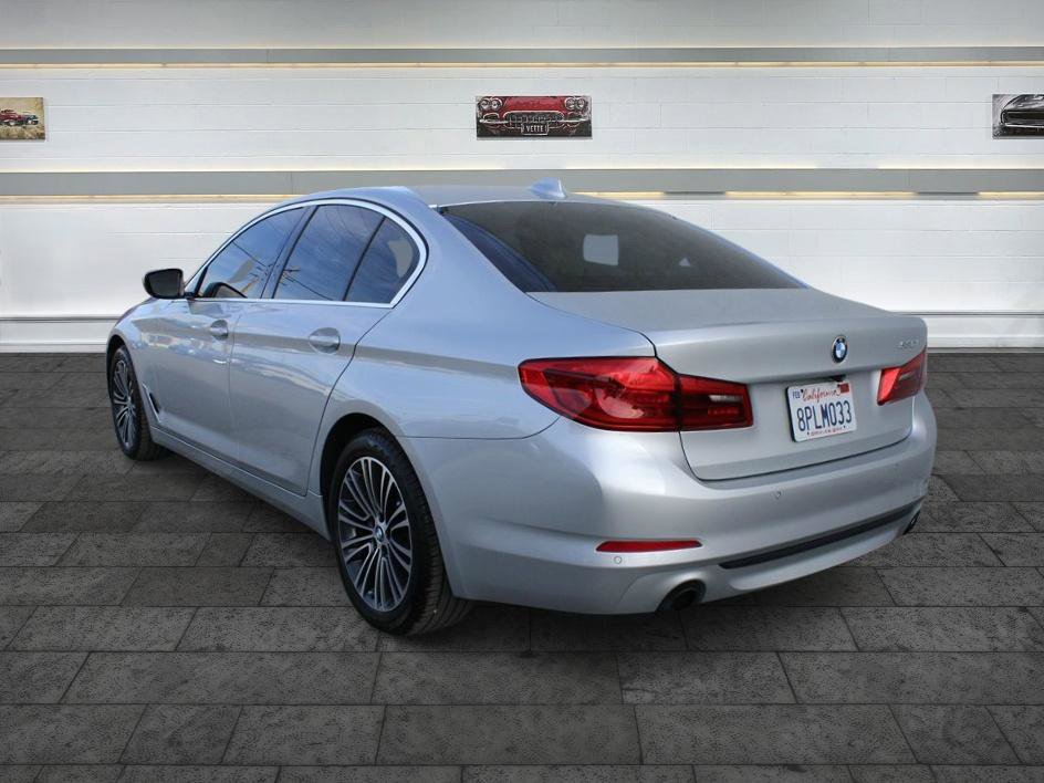Used 2020 BMW 530i w/ Convenience Package RWD image 5