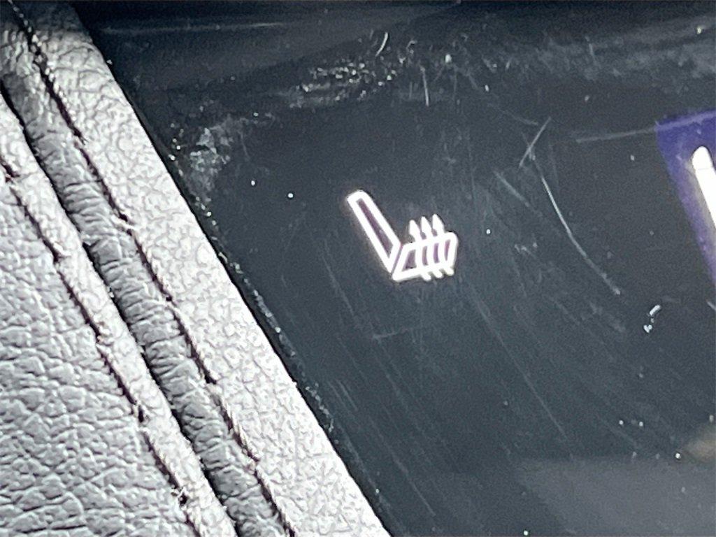 Certified 2024 Cadillac XT6 Luxury w/ LPO, Floor Liner Package image 20