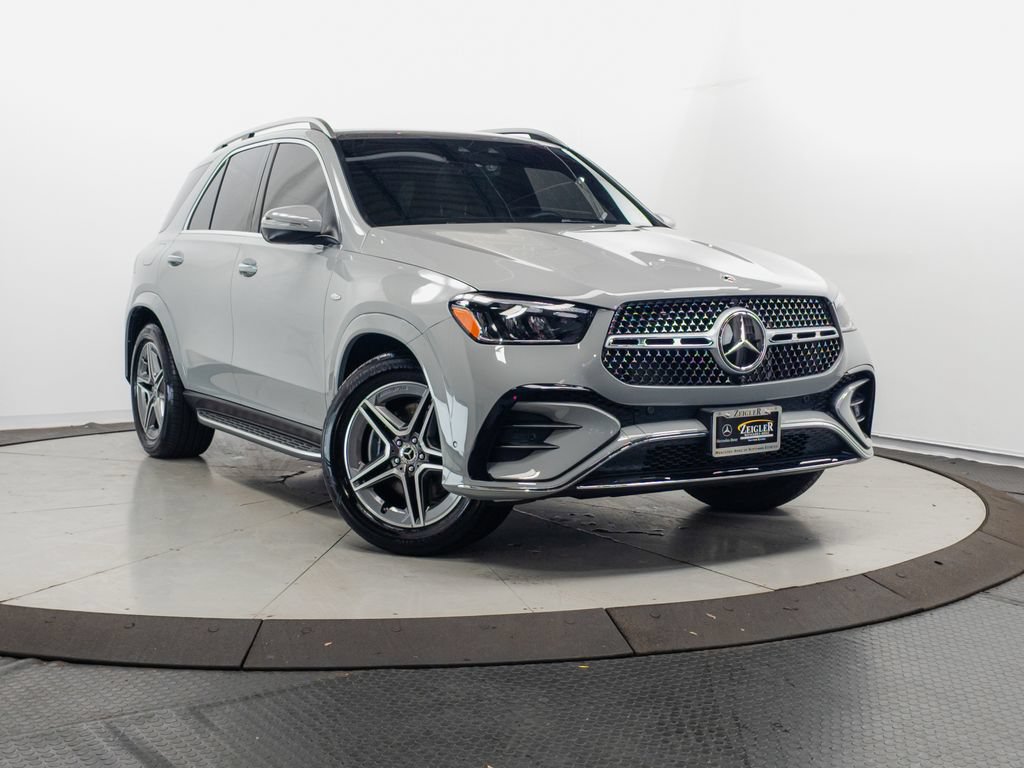 Used 2025 Mercedes-Benz GLE 450e 4MATIC image 1