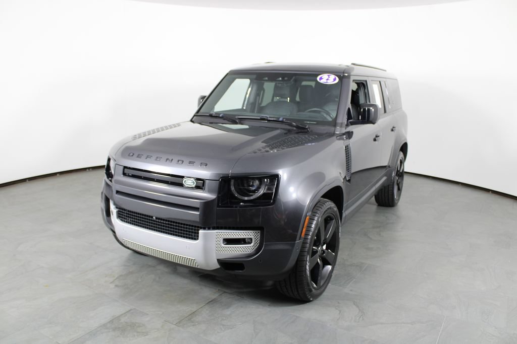 Used 2023 Land Rover Defender 130 S AWD/4WD image 2