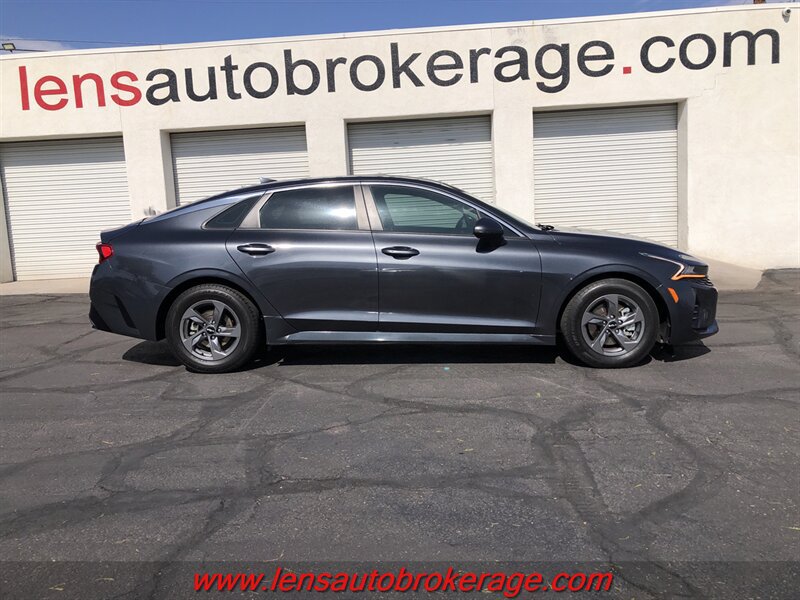 Used 2022 Kia K5 LXS FWD image 1