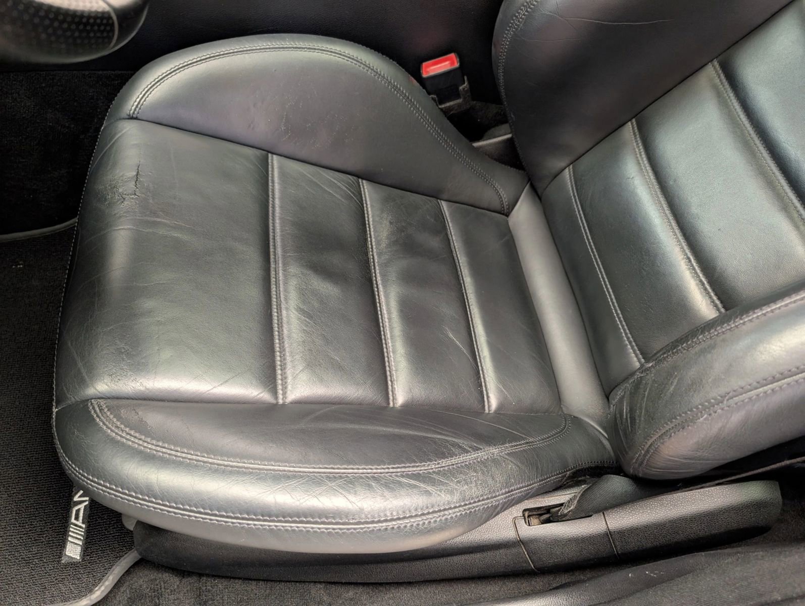 Used 2009 Mercedes-Benz C 63 AMG Sedan image 10