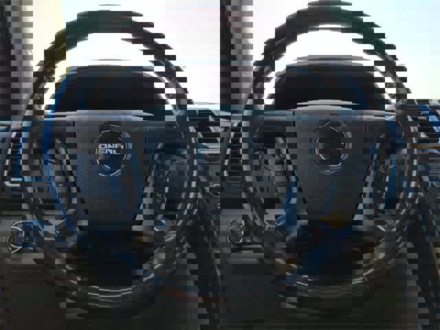 Used 2012 GMC Acadia Denali image 26