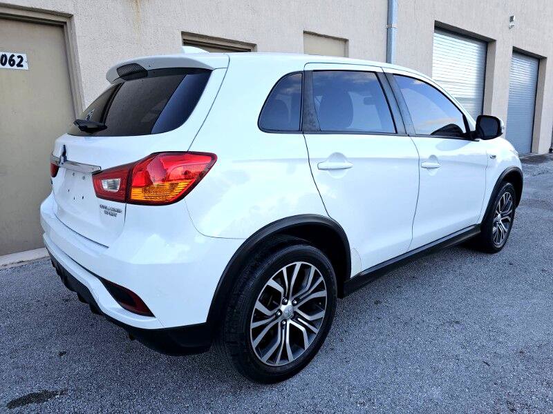 Used 2018 Mitsubishi Outlander Sport ES image 6