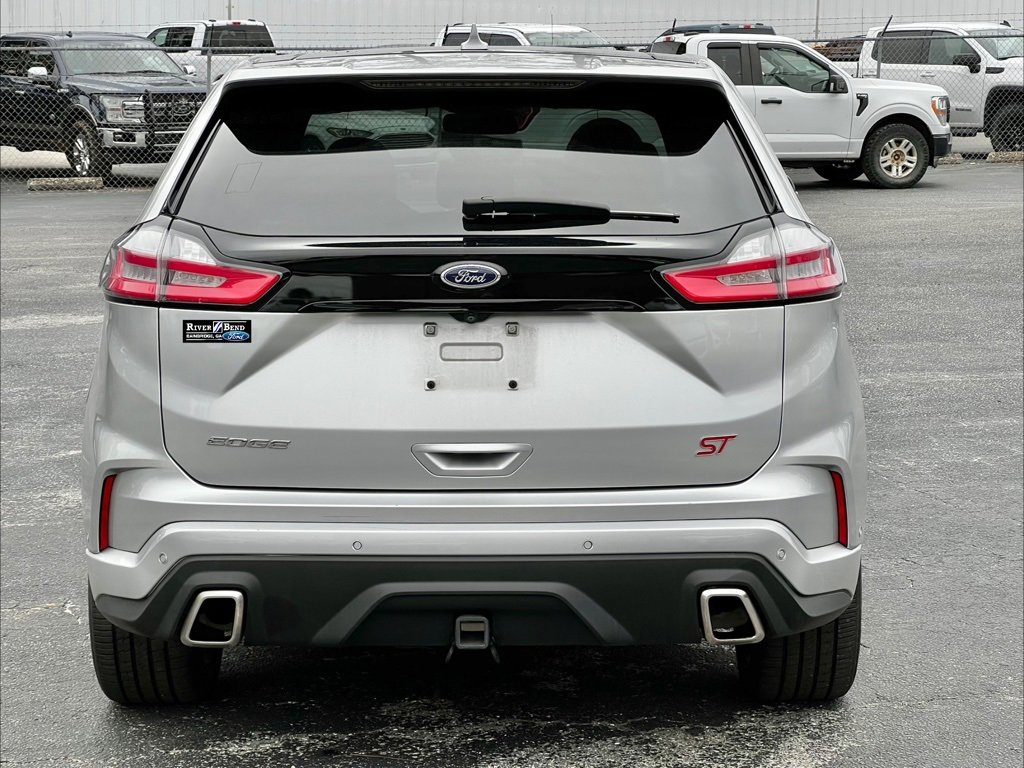 Used 2019 Ford Edge ST w/ Equipment Group 401A image 5