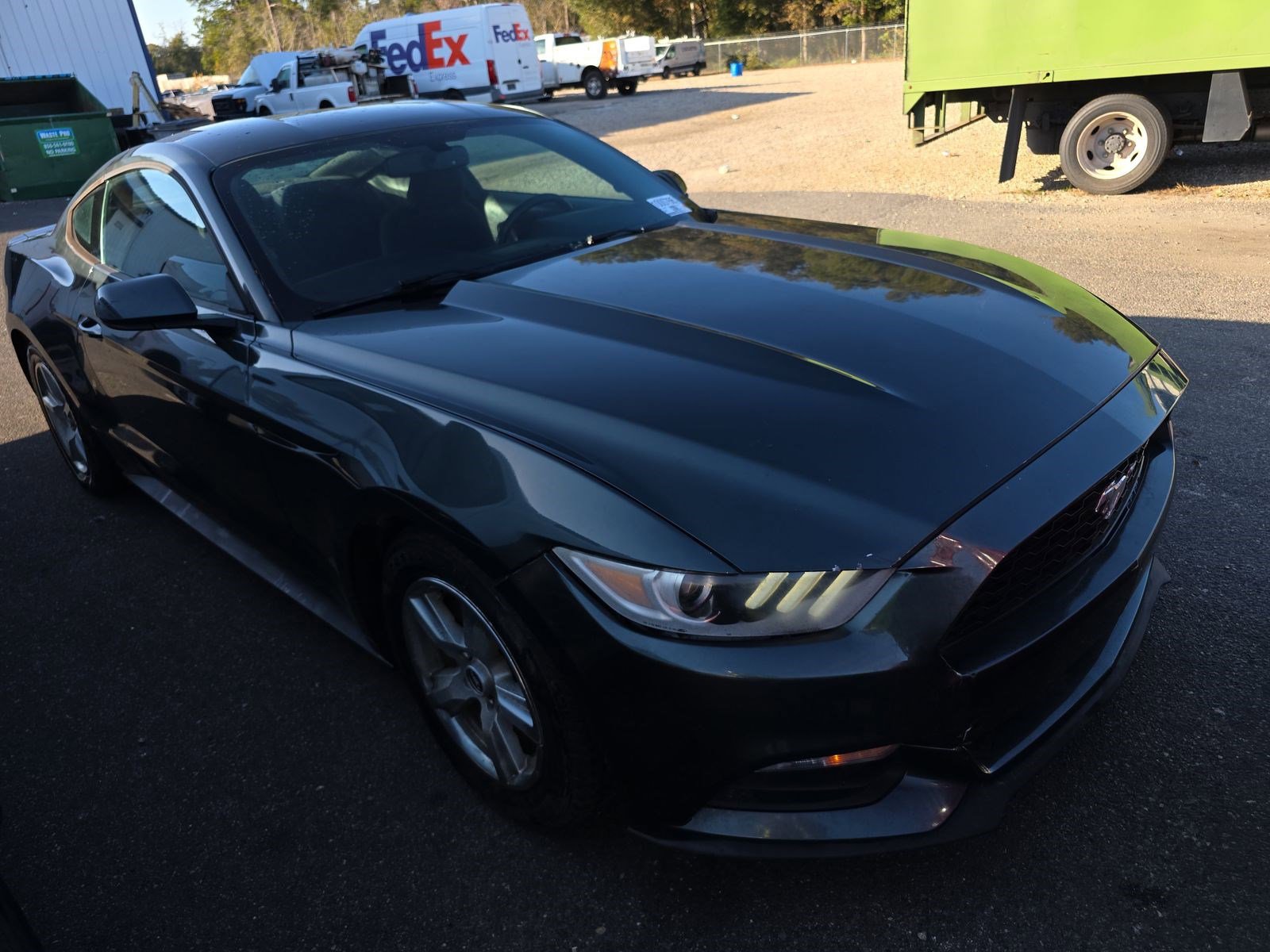 Used 2016 Ford Mustang V6 image 4