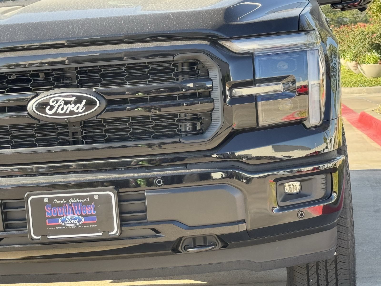 New 2026 Ford F150 Lariat w/ Equipment Group 501A Mid AWD/4WD image 8