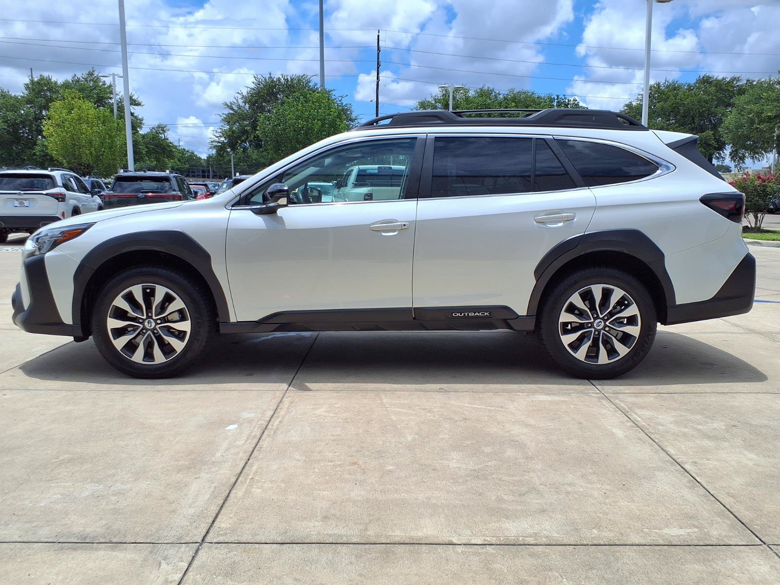 Certified 2025 Subaru Outback Limited XT AWD/4WD image 23
