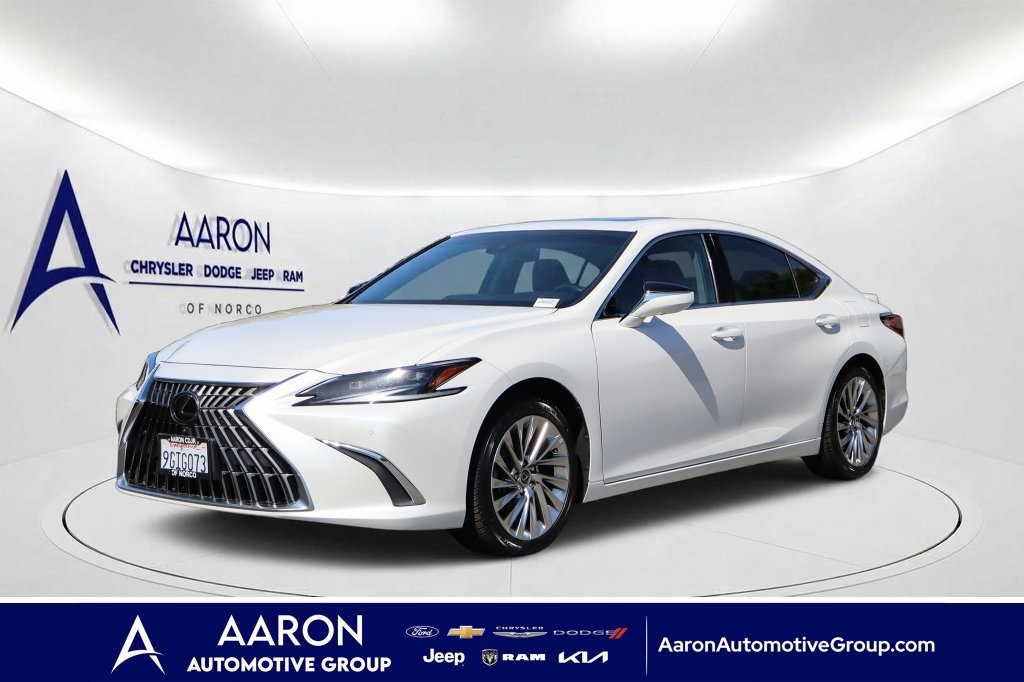 Used 2023 Lexus ES 300h w/ Accessory Package (Z1)