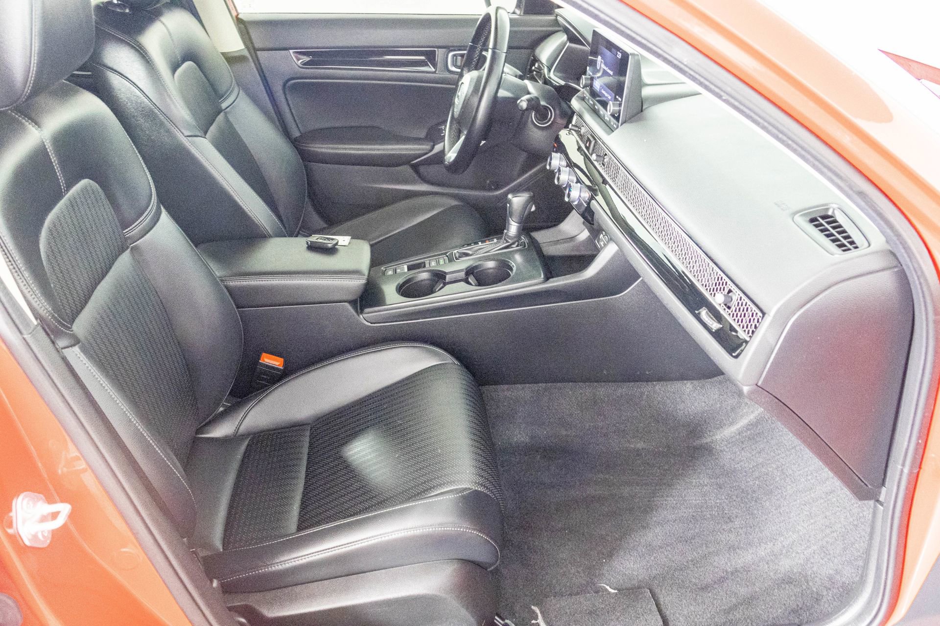 Used 2022 Honda Civic EX-L image 36