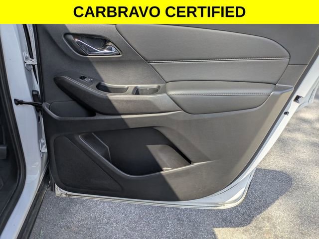 Certified 2023 Chevrolet Traverse LT FWD image 30