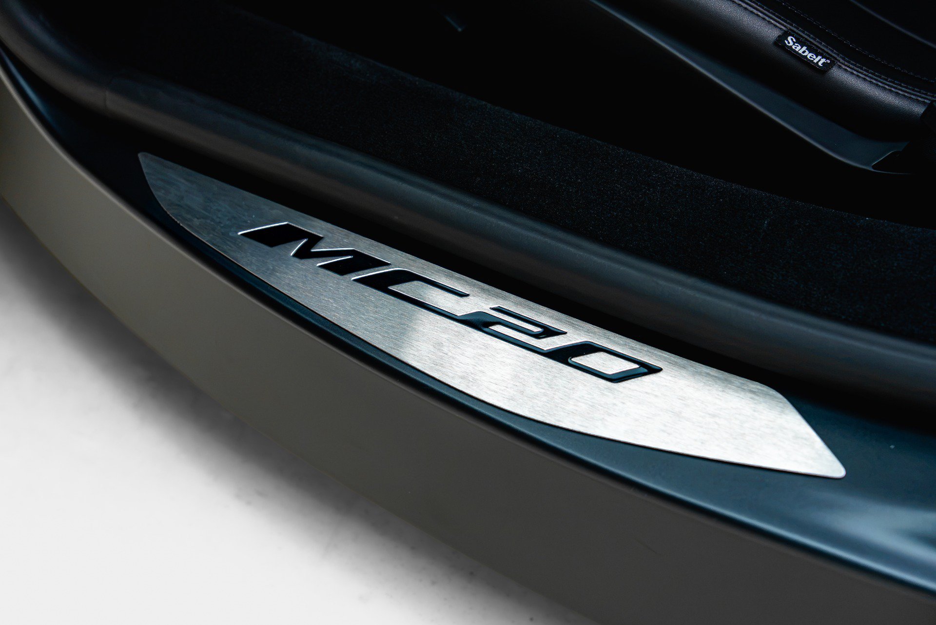 Used 2023 Maserati MC20 Coupe RWD image 40
