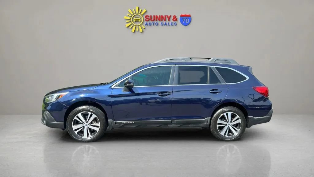 Used 2018 Subaru Outback 3.6R Limited AWD/4WD image 5