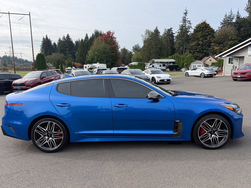 Used 2022 Kia Stinger GT1 AWD/4WD image 6