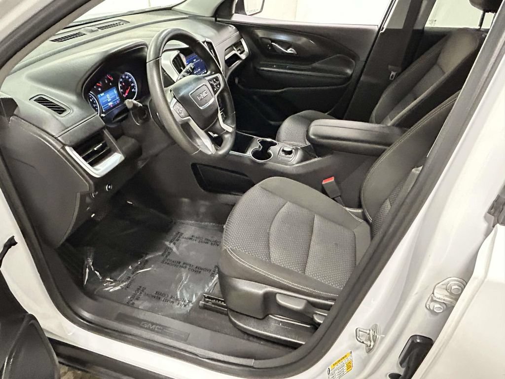 Used 2024 GMC Terrain SLE AWD/4WD image 11