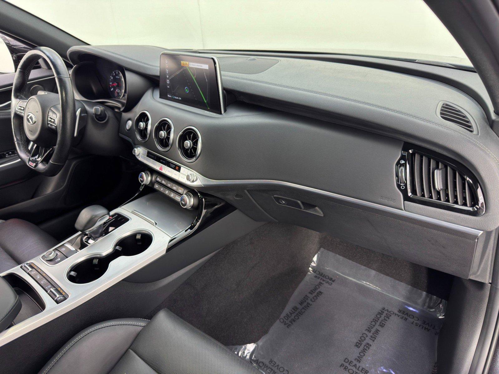 Used 2020 Kia Stinger GT2 image 14