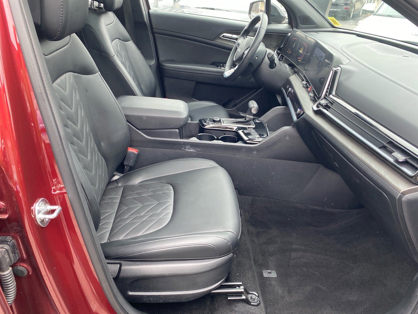 Certified 2024 Kia Sportage X-Line w/ X-Line Premium Package image 29