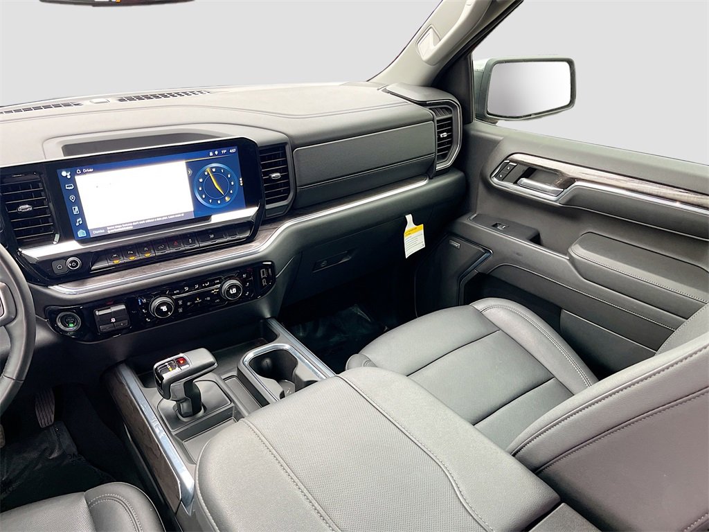 Used 2024 Chevrolet Silverado 1500 LTZ w/ LTZ Convenience Package II image 24