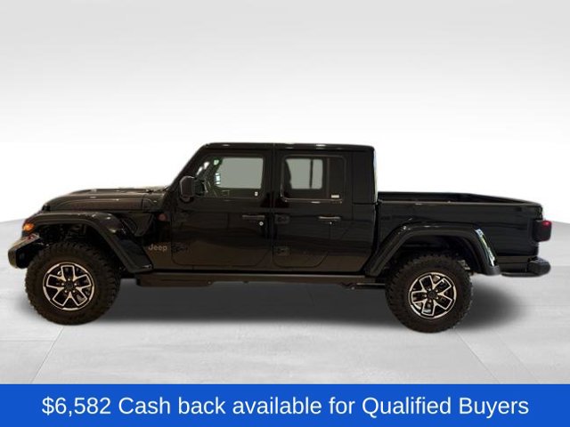 New 2026 Jeep Gladiator Rubicon AWD/4WD image 2