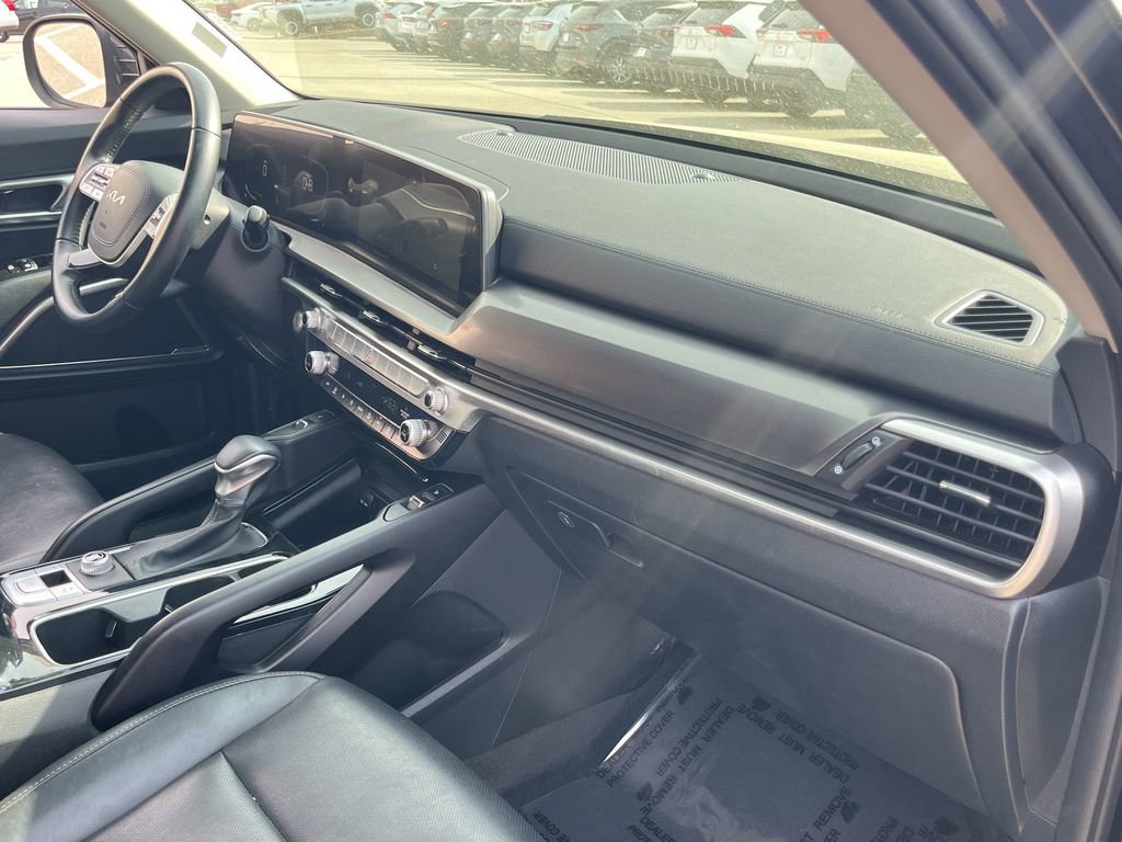 Used 2025 Kia Telluride S image 30