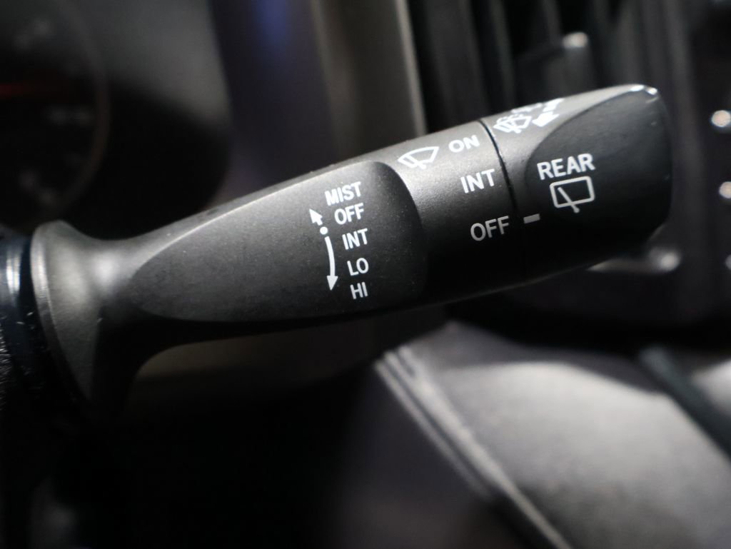 Used 2016 Toyota RAV4 LE image 34