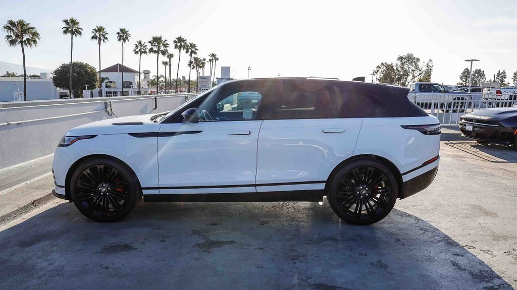 Used 2024 Land Rover Range Rover Velar Dynamic SE image 14