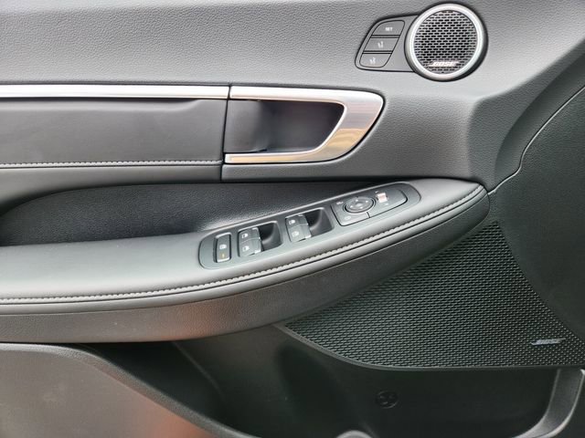 Used 2023 Hyundai Sonata Limited w/ Preferred Accessory Package FWD image 31