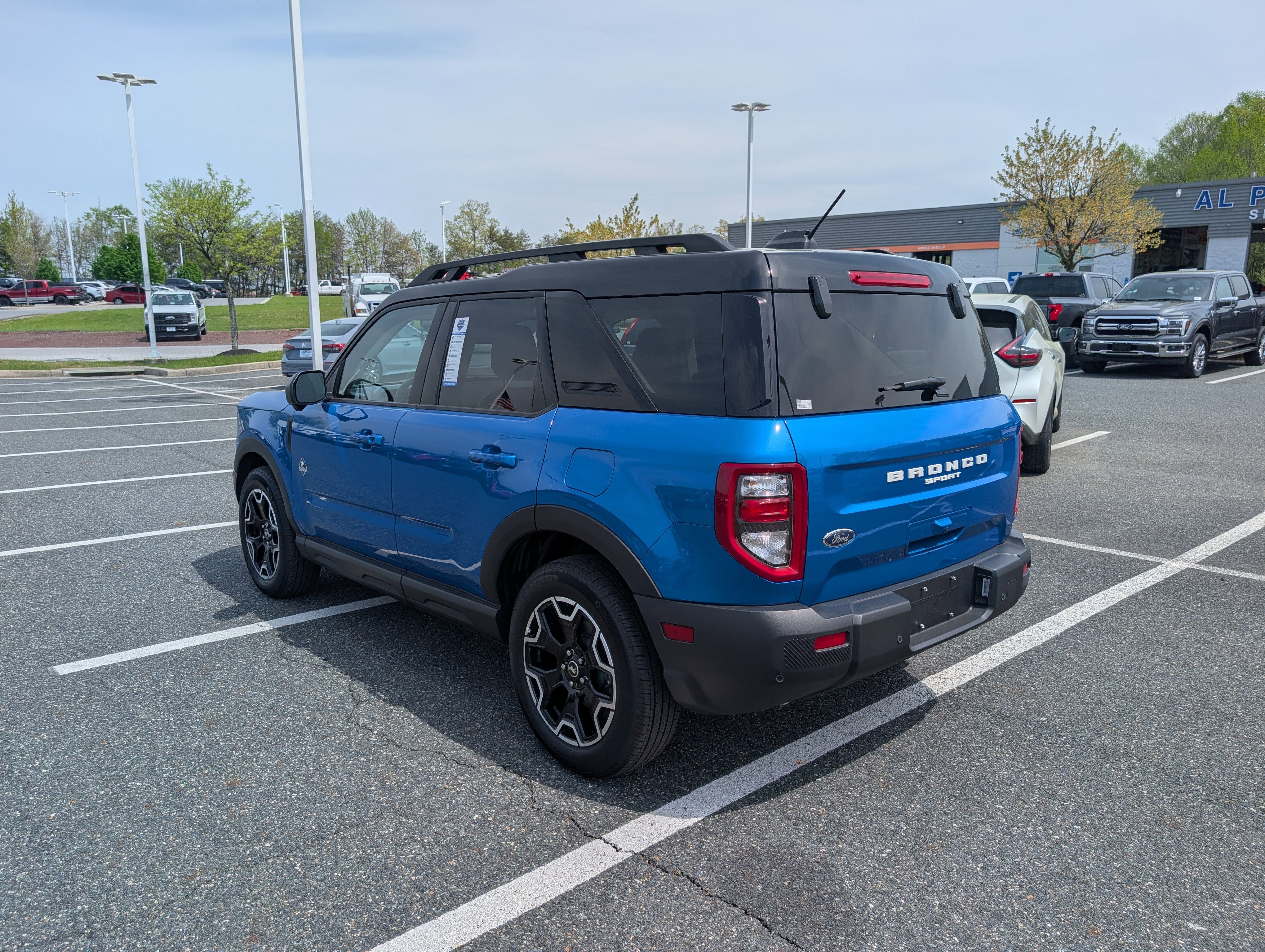 Certified 2025 Ford Bronco Sport Outer Banks w/ Outer Banks Tech Package+ image 5