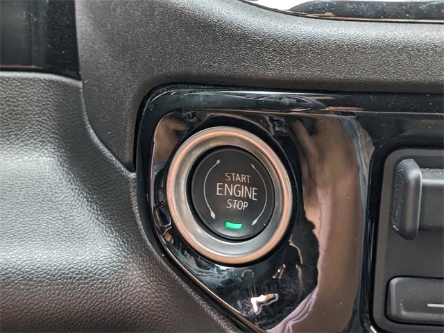 Used 2024 Chevrolet Silverado 1500 ZR2 image 29