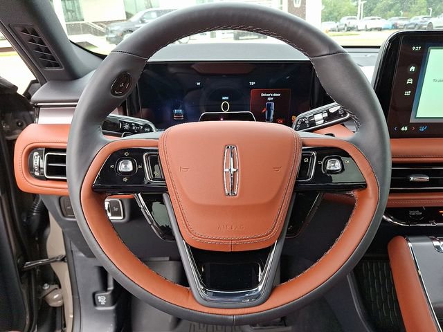 New 2025 Lincoln Aviator Reserve w/ Equipment Group 201A AWD/4WD image 9