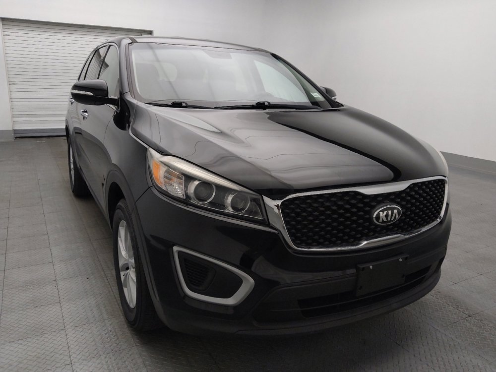 Used 2017 Kia Sorento L image 14