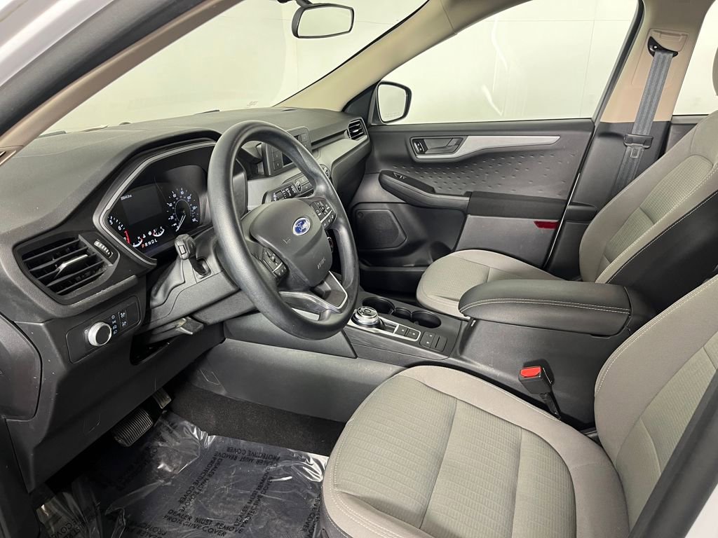 Used 2020 Ford Escape S image 11