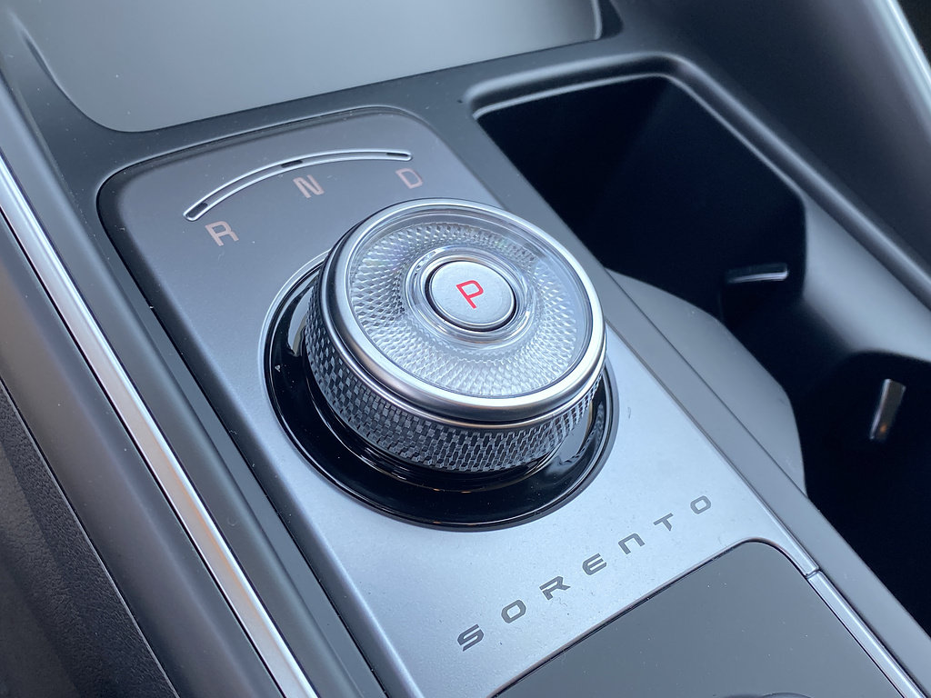 New 2026 Kia Sorento EX FWD image 18