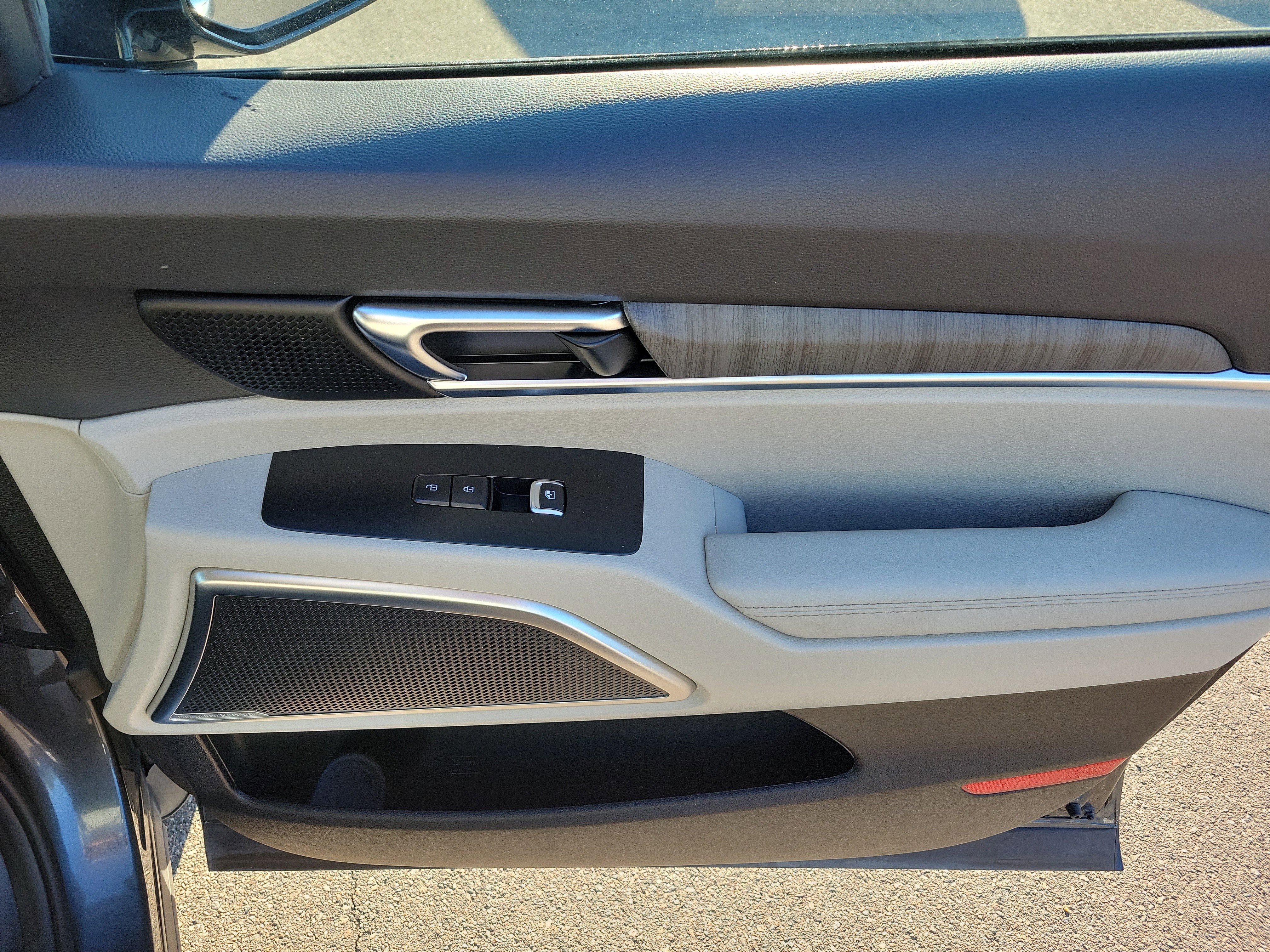 Used 2024 Kia Telluride SX Prestige image 10