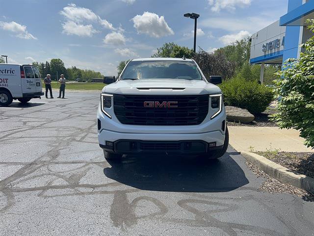 Used 2023 GMC Sierra 1500 Elevation AWD/4WD image 4