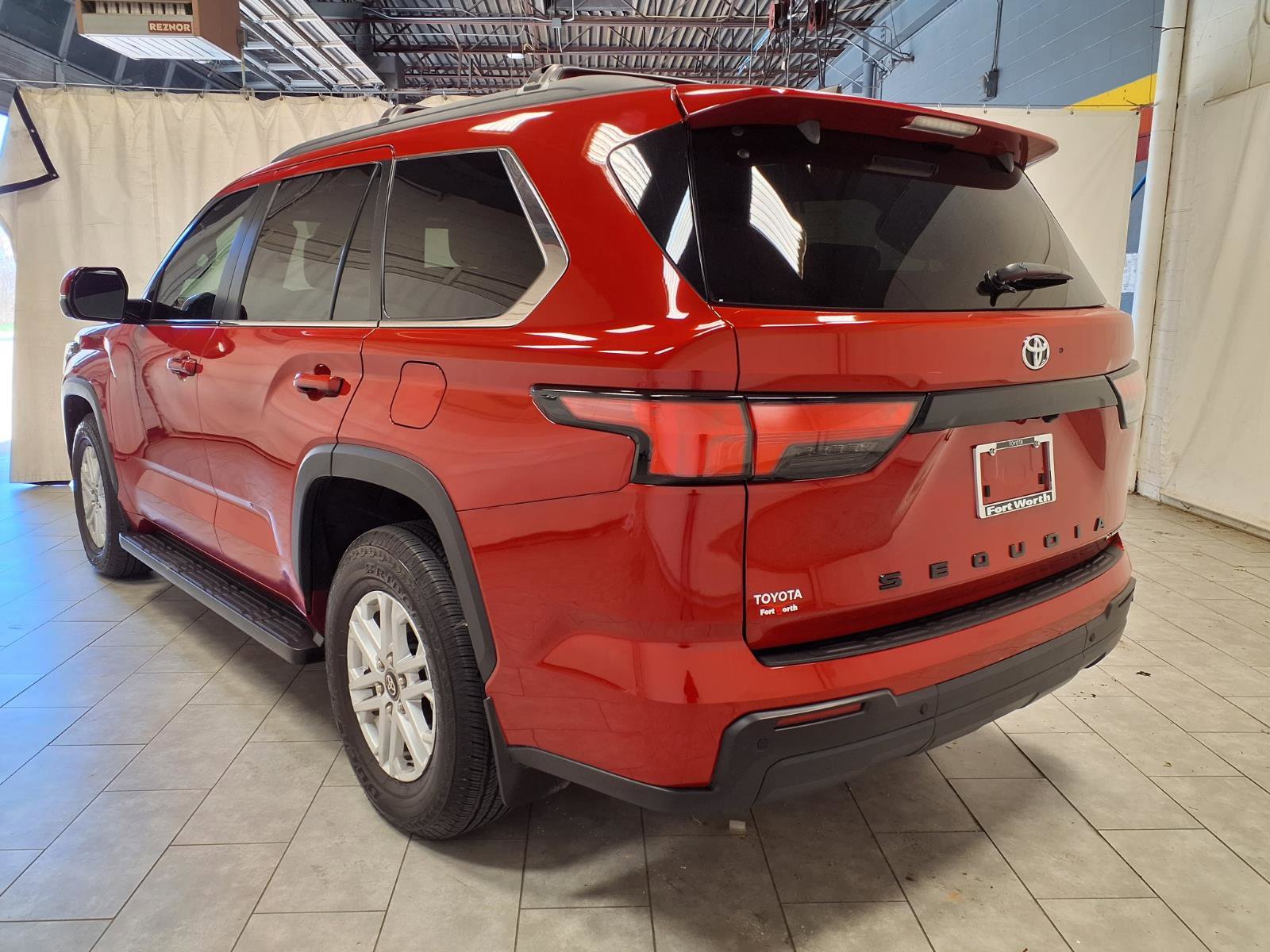 Used 2025 Toyota Sequoia SR5 w/ SR5 Premium Package AWD/4WD image 7