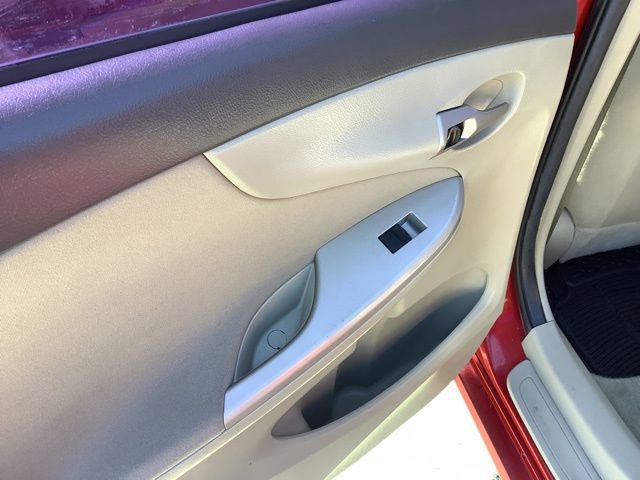 Used 2010 Toyota Corolla LE image 17