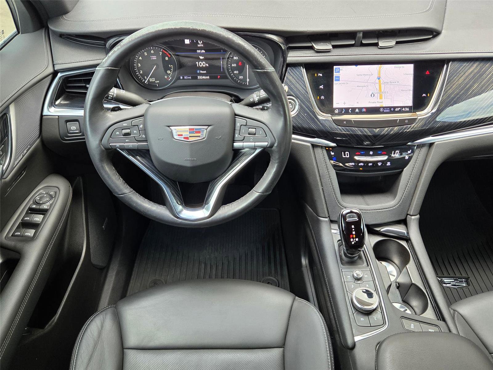 Used 2023 Cadillac XT6 Premium Luxury w/ Technology Package FWD image 14