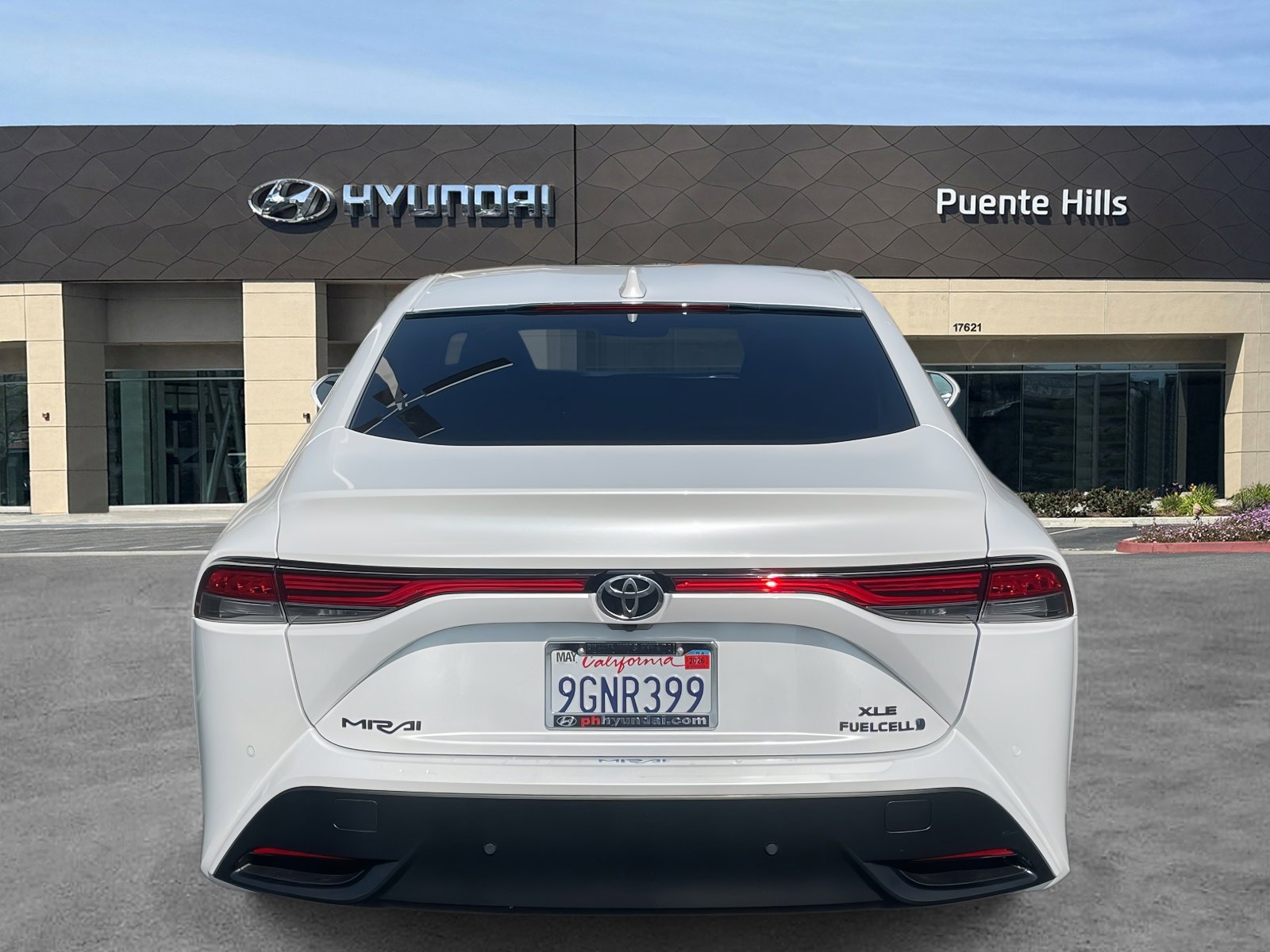 Used 2023 Toyota Mirai XLE image 5