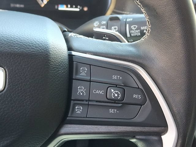 Used 2022 Jeep Grand Cherokee L Limited w/ Luxury Tech Group II AWD/4WD image 25