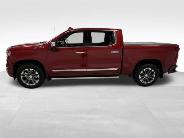 Certified 2023 Chevrolet Silverado 1500 High Country w/ Technology Package AWD/4WD image 3