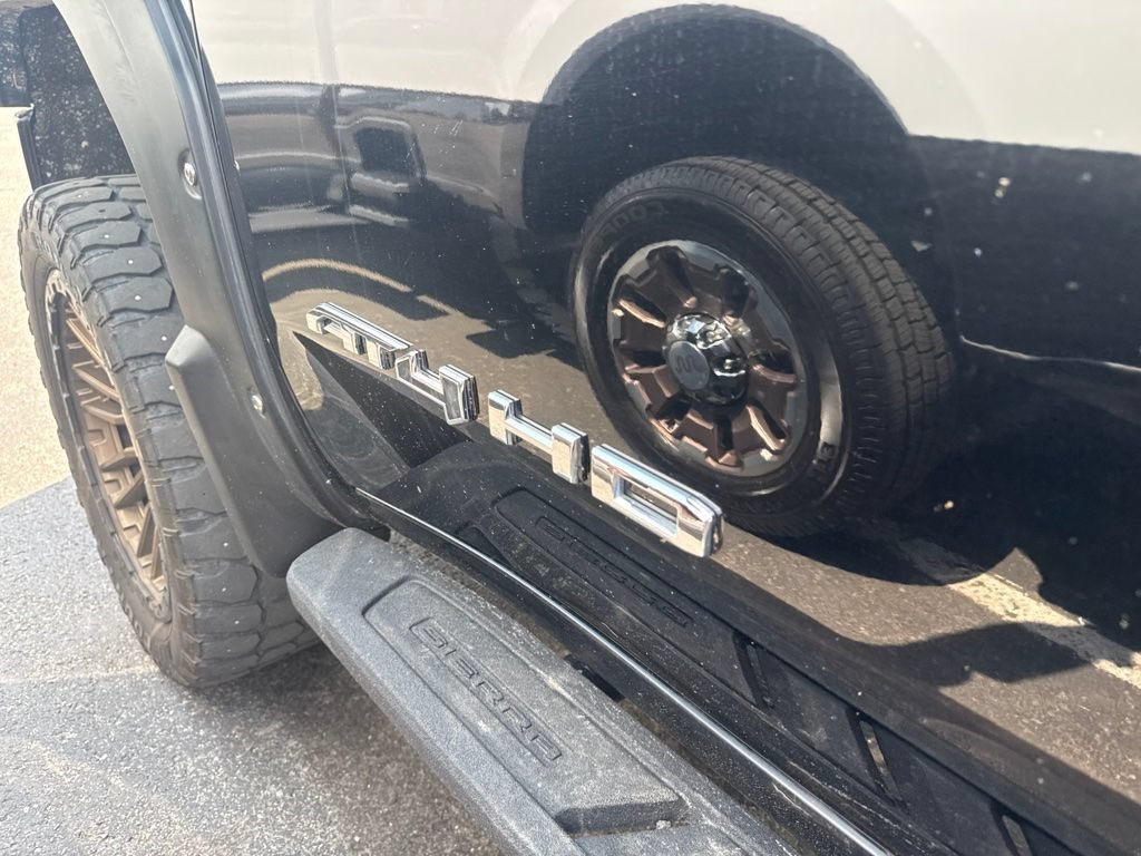 Used 2021 GMC Sierra 2500 AT4 w/ AT4 Preferred Package AWD/4WD image 10