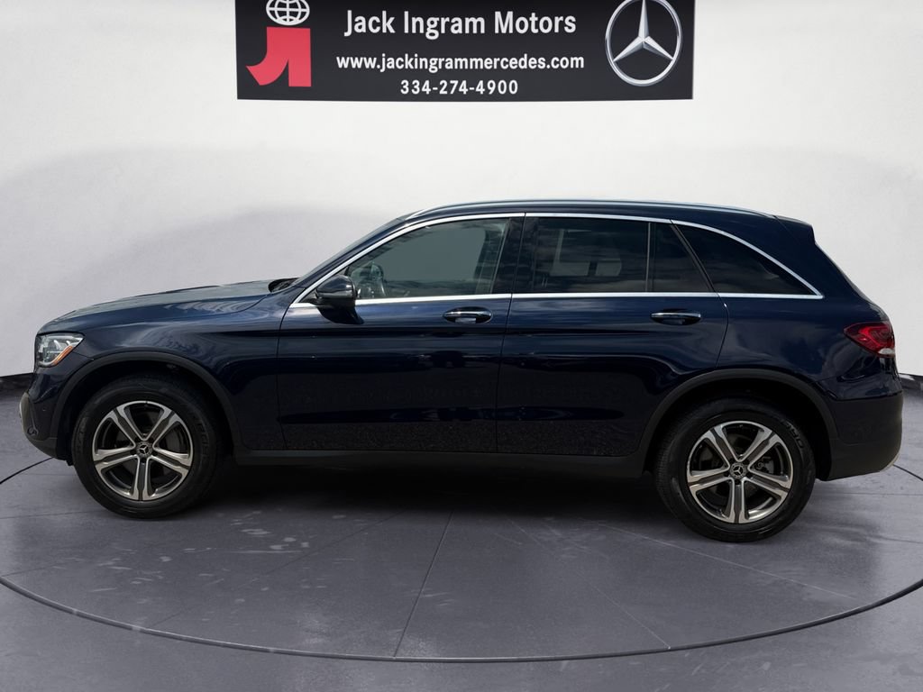 Used 2021 Mercedes-Benz GLC 300 image 2