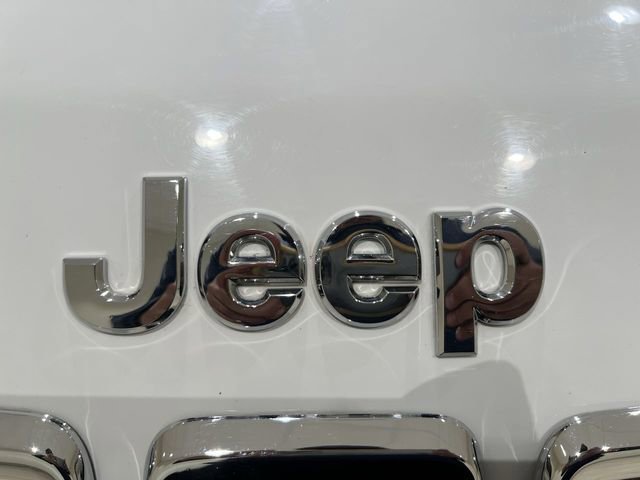 Used 2020 Jeep Cherokee Latitude Lux w/ Comfort/Convenience Group image 26