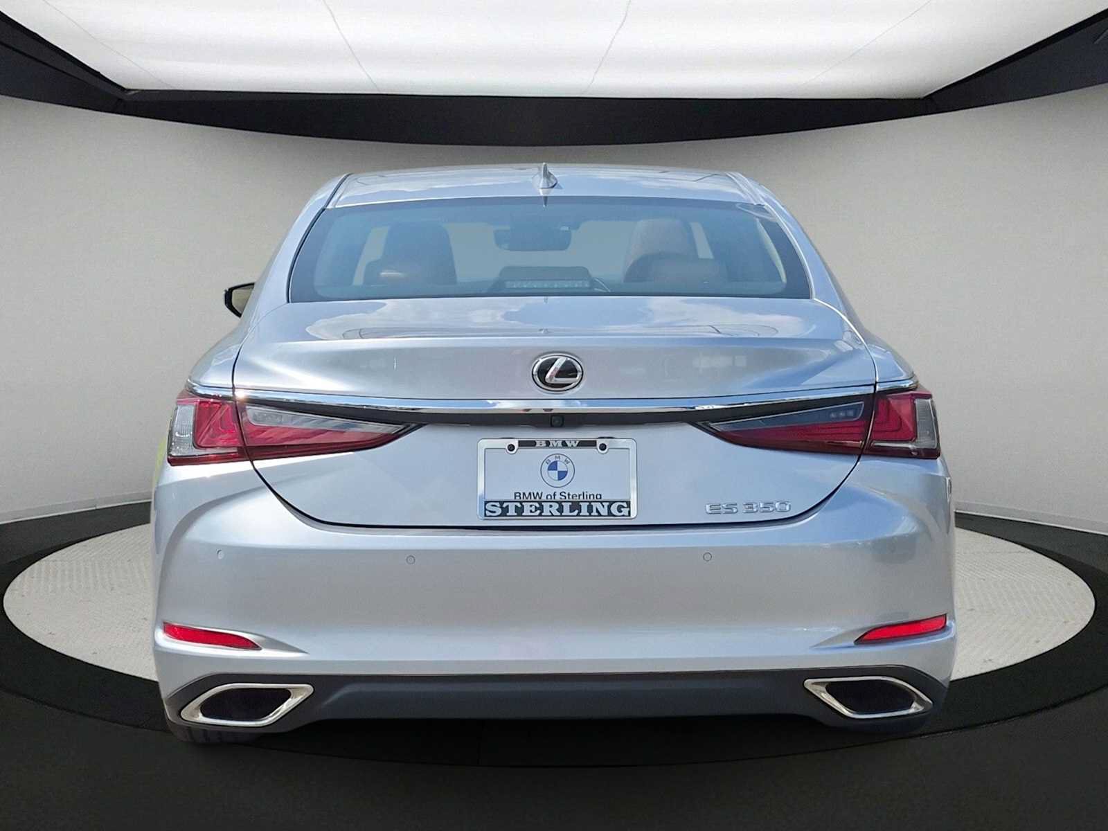 Used 2024 Lexus ES 350 w/ Premium Package FWD image 7