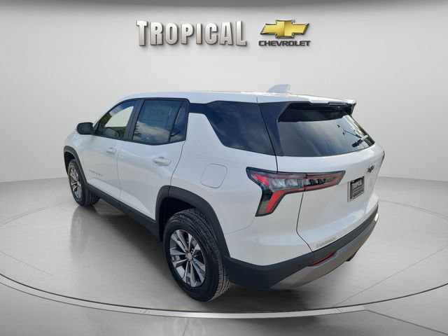 New 2027 Chevrolet Equinox LT FWD image 3