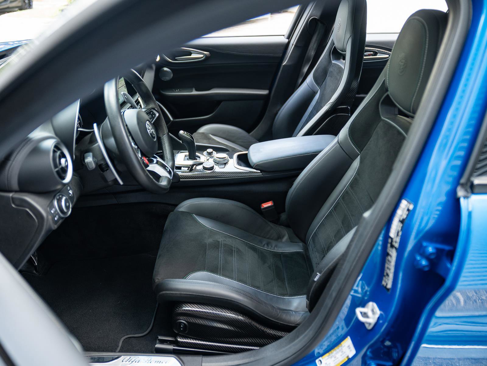 Used 2023 Alfa Romeo Giulia Quadrifoglio image 42